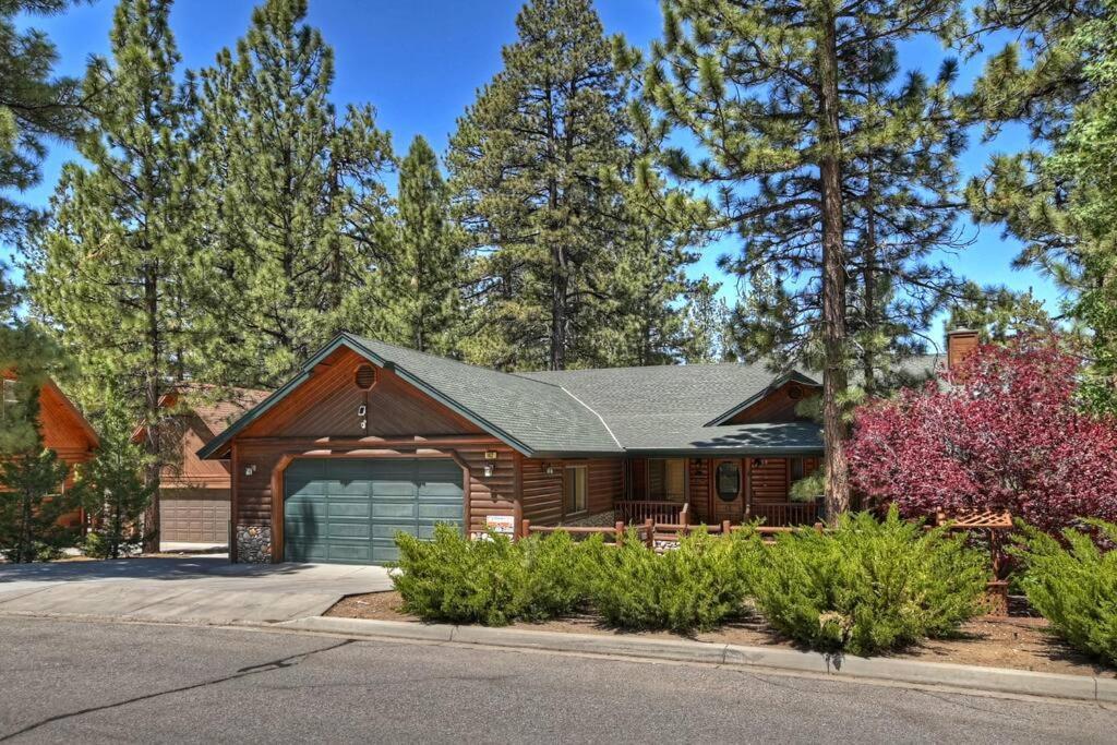 Teakwood - 3-Br Spa, Fire Pit, Quiet, Ac, Centrally Located Big Bear Lake Exterior foto