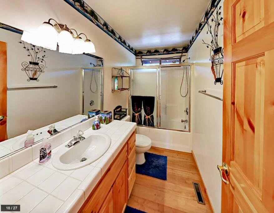 Teakwood - 3-Br Spa, Fire Pit, Quiet, Ac, Centrally Located Big Bear Lake Exterior foto