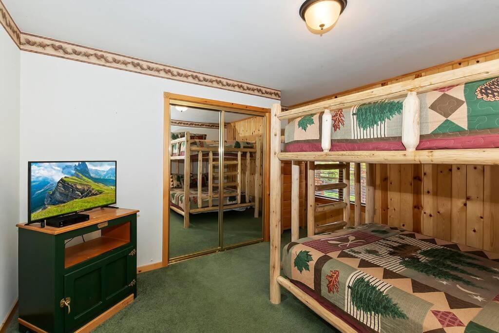 Teakwood - 3-Br Spa, Fire Pit, Quiet, Ac, Centrally Located Big Bear Lake Exterior foto