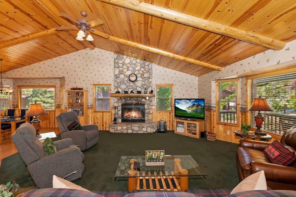 Teakwood - 3-Br Spa, Fire Pit, Quiet, Ac, Centrally Located Big Bear Lake Exterior foto